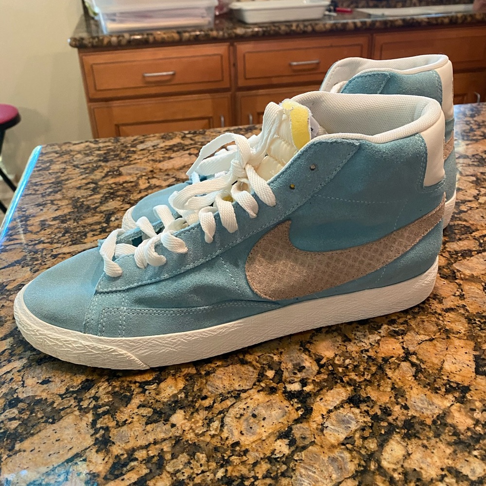 NIKE BLAZER OG HIGH “ICE CREAM” USED